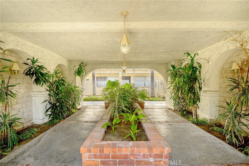 521 E Lomita Avenue Unit 207, Glendale, CA 91205