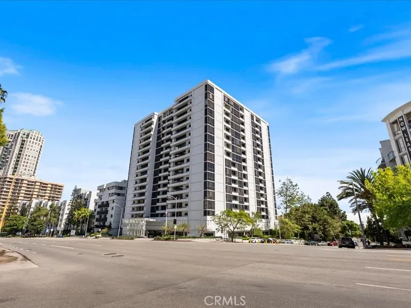Additional image 43 of 10660 Wilshire Boulevard Unit 302, Los Angeles, CA 90024