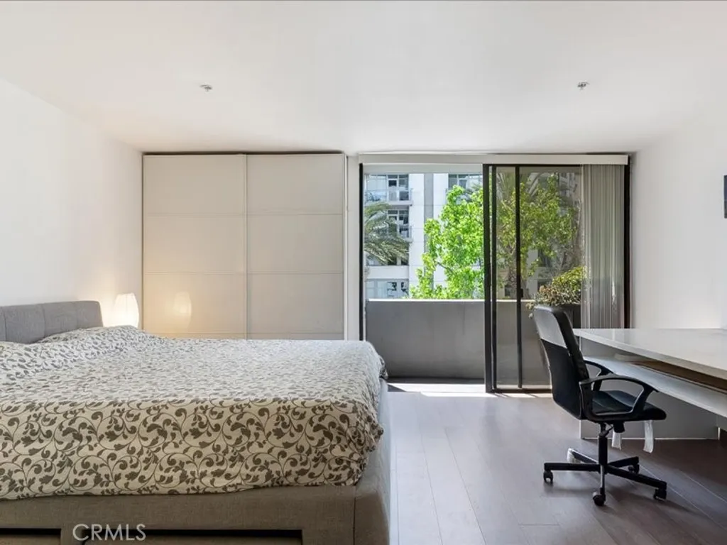 Additional image 21 of 10660 Wilshire Boulevard Unit 302, Los Angeles, CA 90024