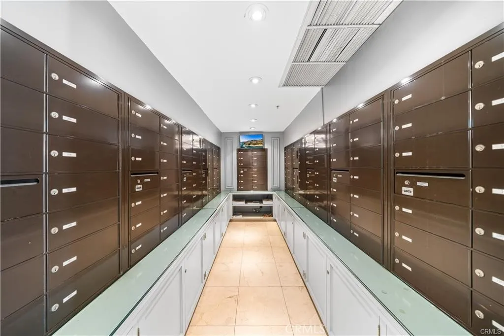 Additional image 41 of 10660 Wilshire Boulevard Unit 302, Los Angeles, CA 90024