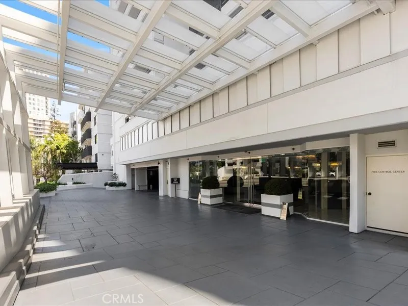 Additional image 44 of 10660 Wilshire Boulevard Unit 302, Los Angeles, CA 90024