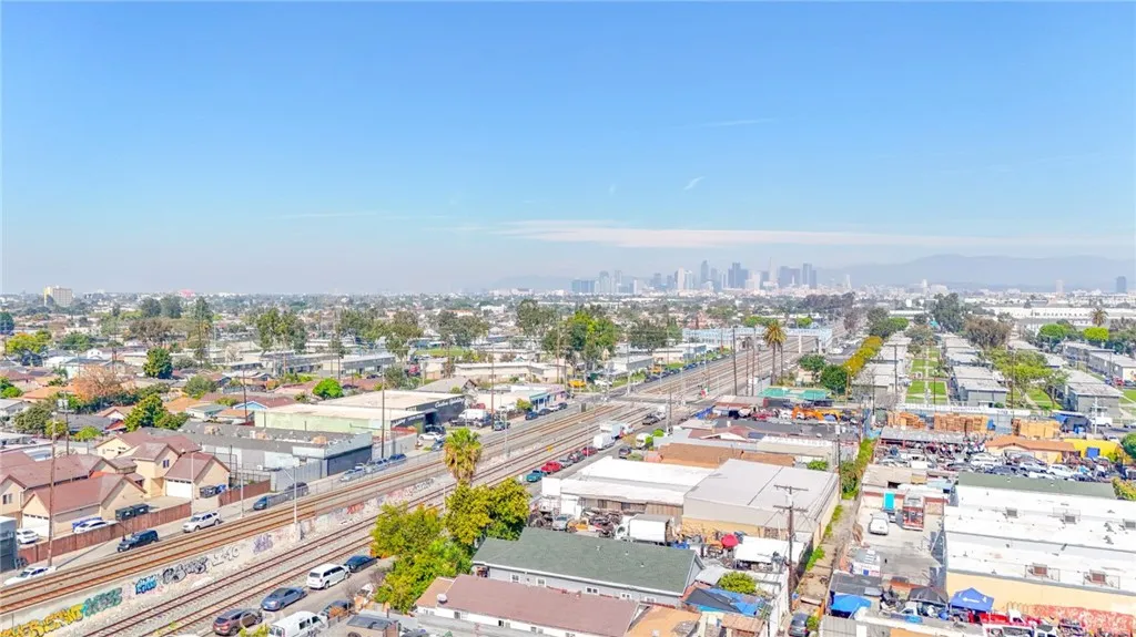 Additional image 68 of 1712 E 57th St, Los Angeles, CA 90058