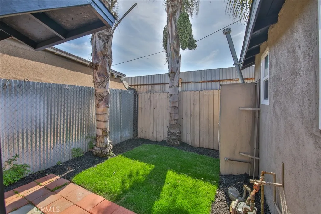 Additional image 27 of 1712 E 57th St, Los Angeles, CA 90058