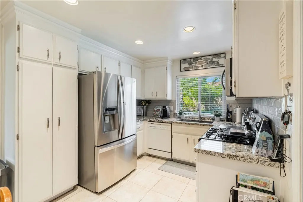 Additional image 100 of 2285 Wisteria Ave, Upland, CA 91784