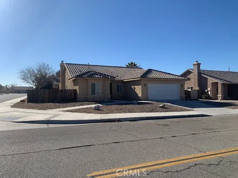 16171 Winona Street, Victorville, CA 92395 - MLS#: CV25005969
