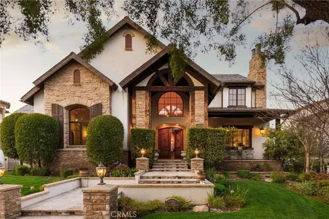 25532 Oak Meadow Drive, Valencia, CA 91381 - MLS#: SR25048820