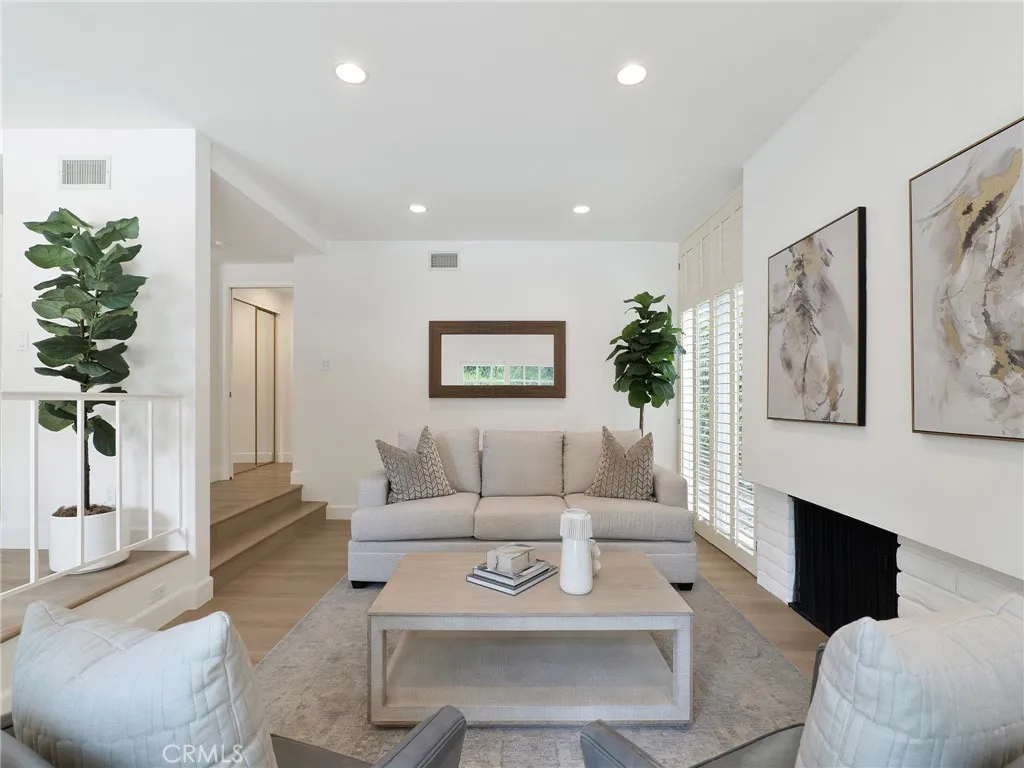 Additional image 13 of 22649 Town Crier Road, Calabasas, CA 91302