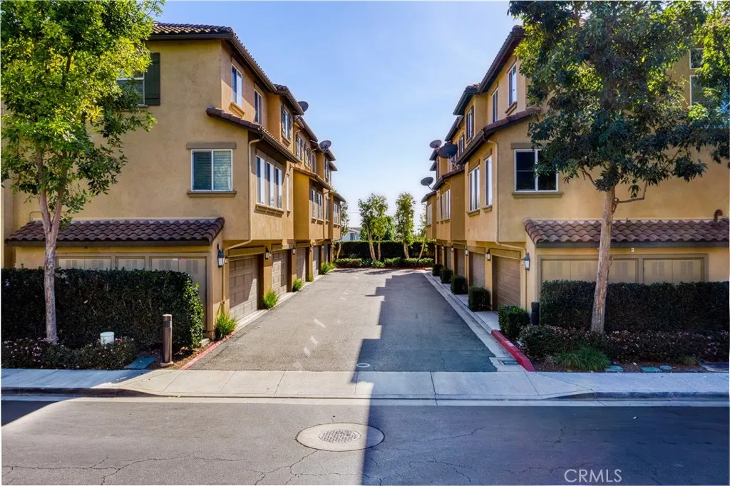 Additional image 3 of 506 W Linden Dr, Orange, CA 92865