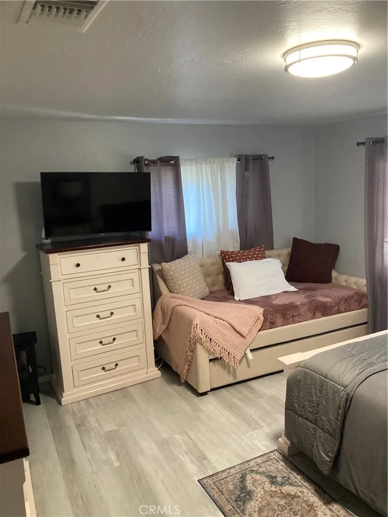 Additional image 42 of 180 Weisshorn Dr, Crestline, CA 92325