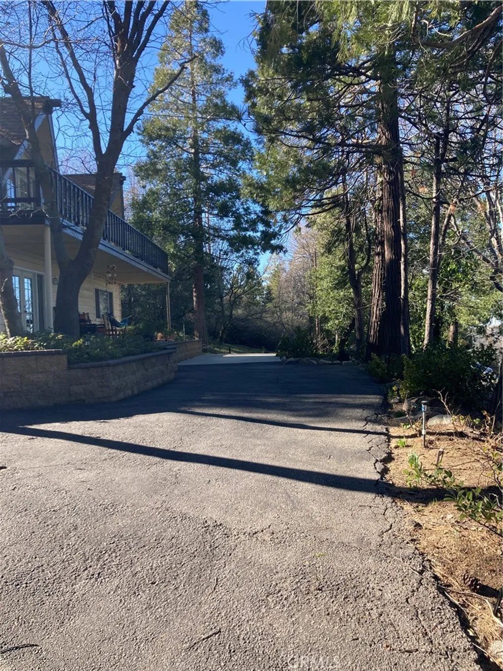 Additional image 3 of 180 Weisshorn Dr, Crestline, CA 92325