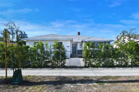 6261 Tampa Avenue, Tarzana, CA 91335 - MLS#: SR25000839
