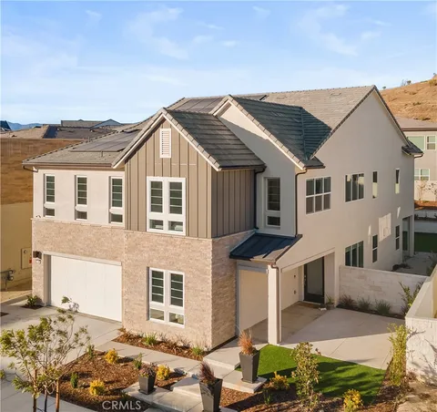 27363 Dialogue Way, Valencia, CA MLS: SR25064315