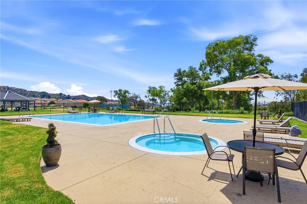 13691 Gavina Ave Unit 625, Sylmar, CA 91342