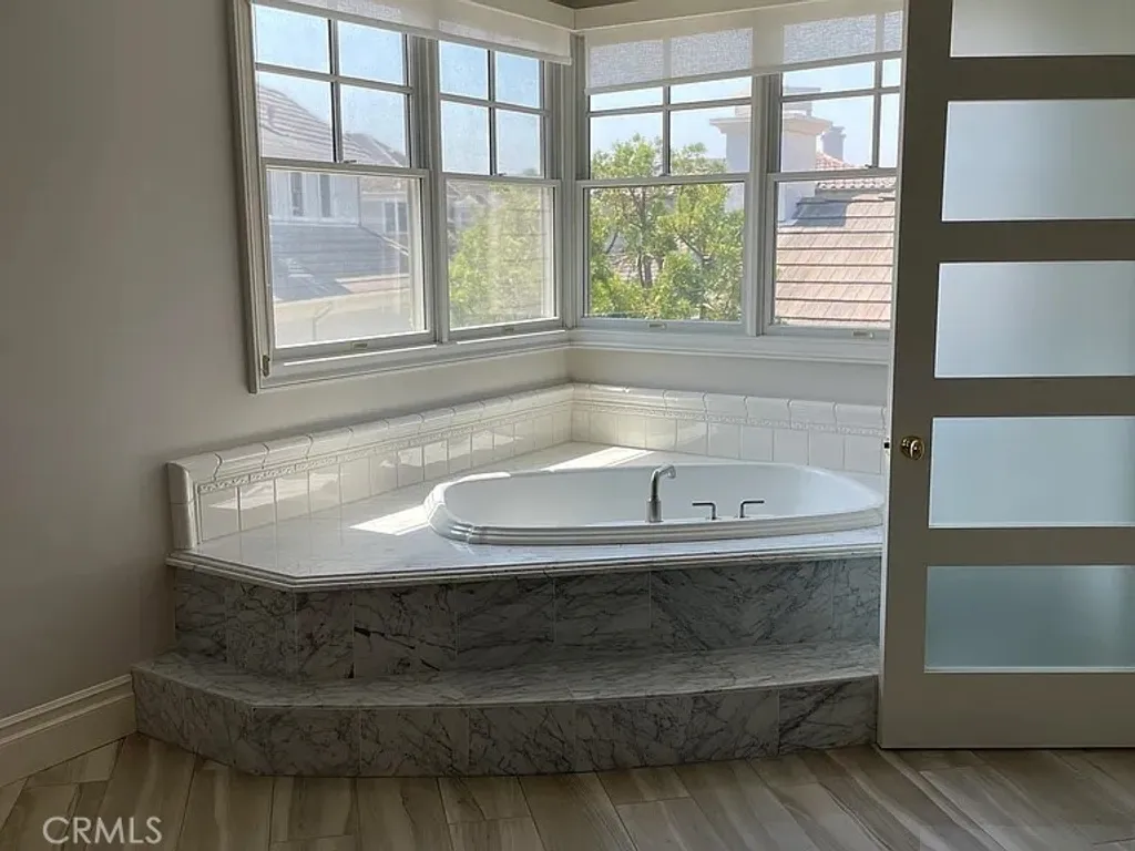 Additional image 8 of 96 Old Course Dr, Newport Beach, CA 92660