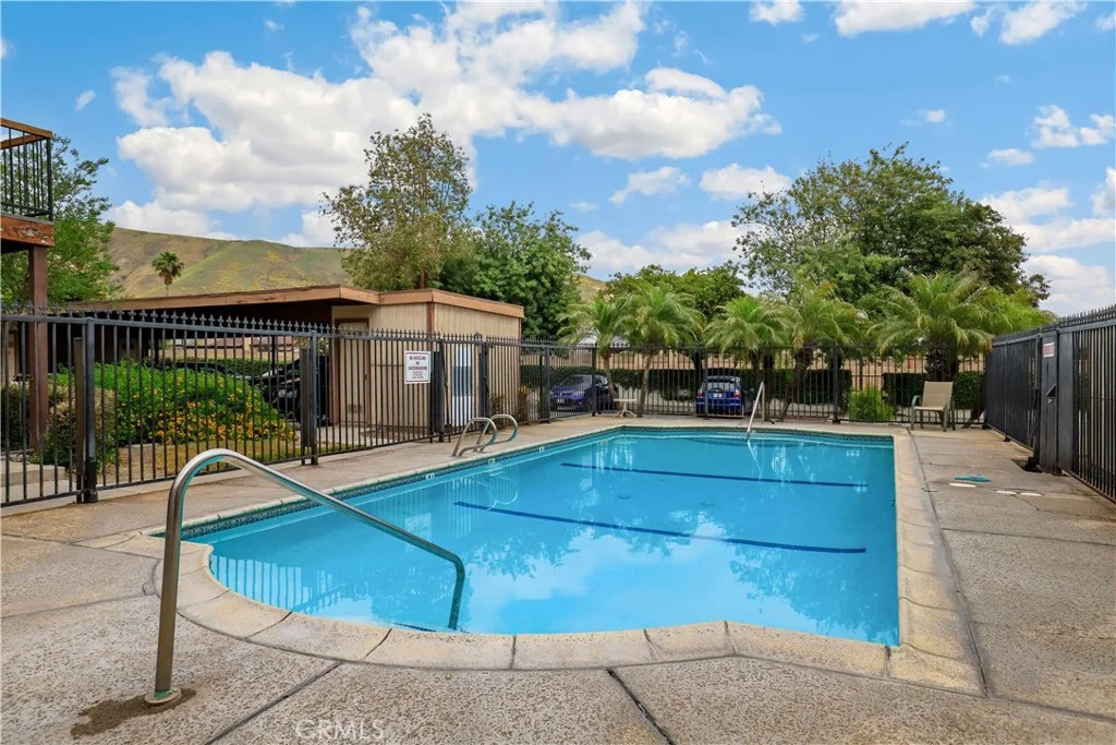 3280 Little Mountain Drive Unit A, San Bernardino, CA 92405