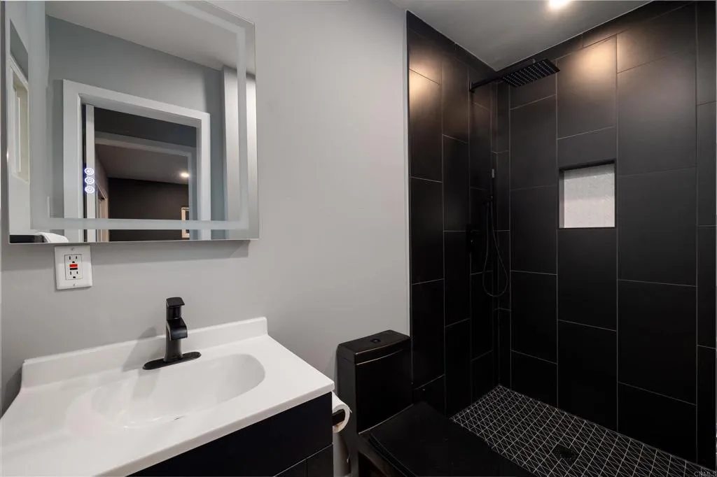 Additional image 18 of 2807 Dale Street, San Diego, CA 92104