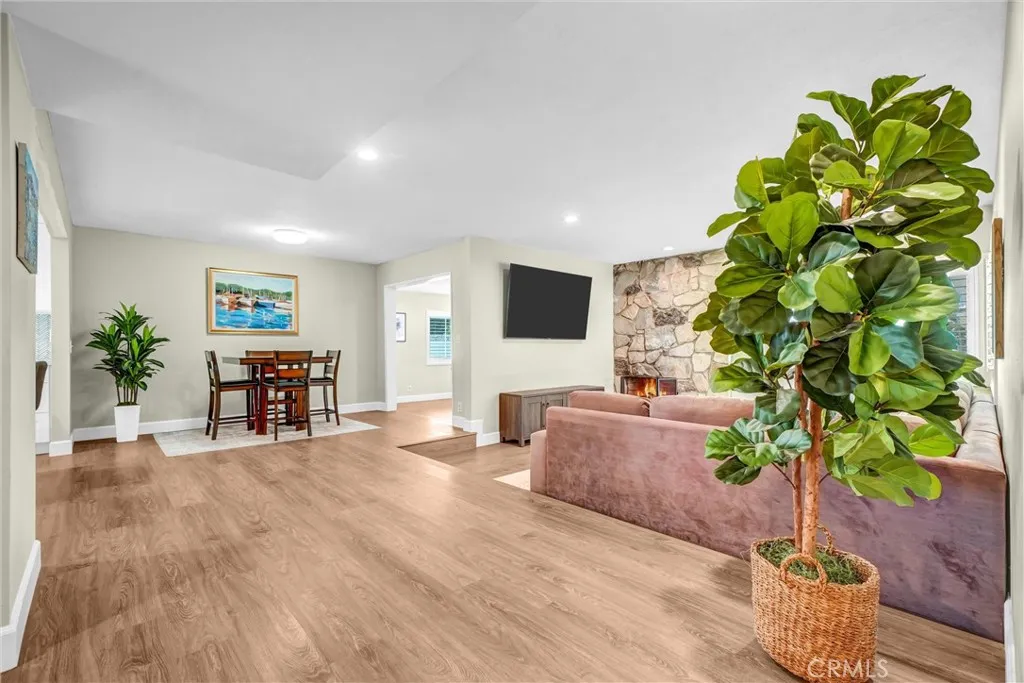 Additional image 4 of 10661 Ritter St, Cypress, CA 90630