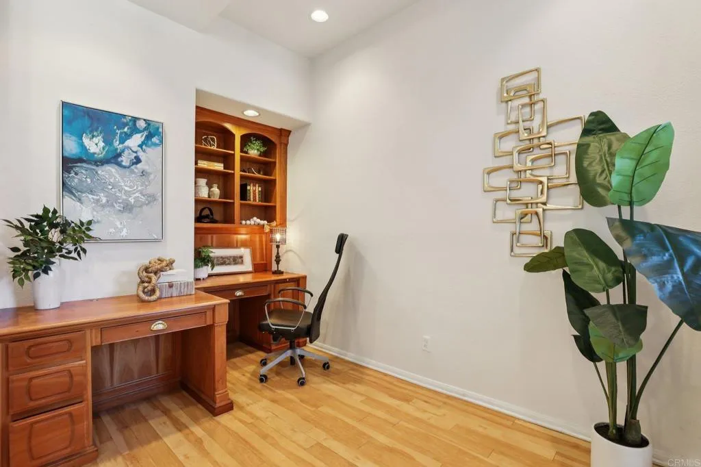 Additional image 24 of 7126 Marina Pacifica Drive N, Long Beach, CA 90803