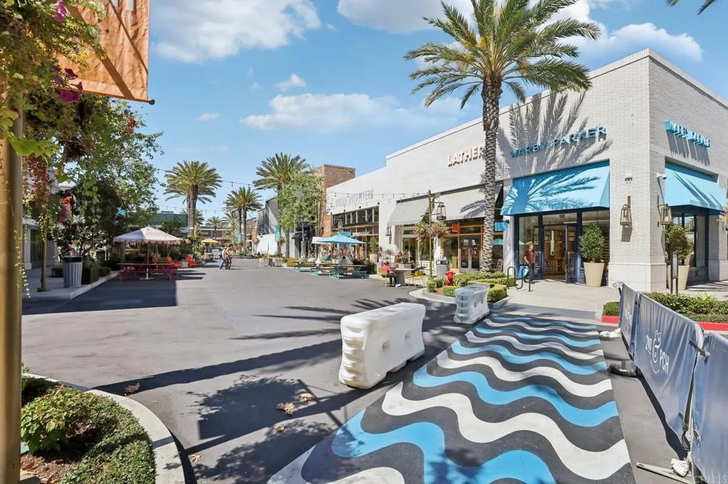 Additional image 68 of 7126 Marina Pacifica Drive N, Long Beach, CA 90803