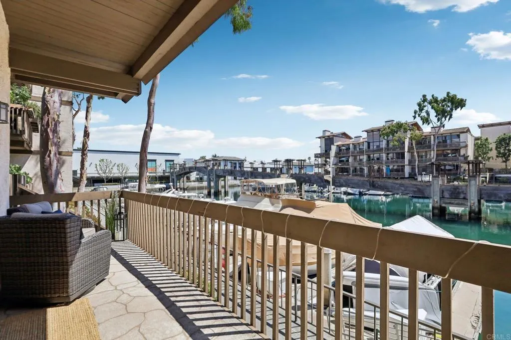 Additional image 101 of 7126 Marina Pacifica Drive N, Long Beach, CA 90803