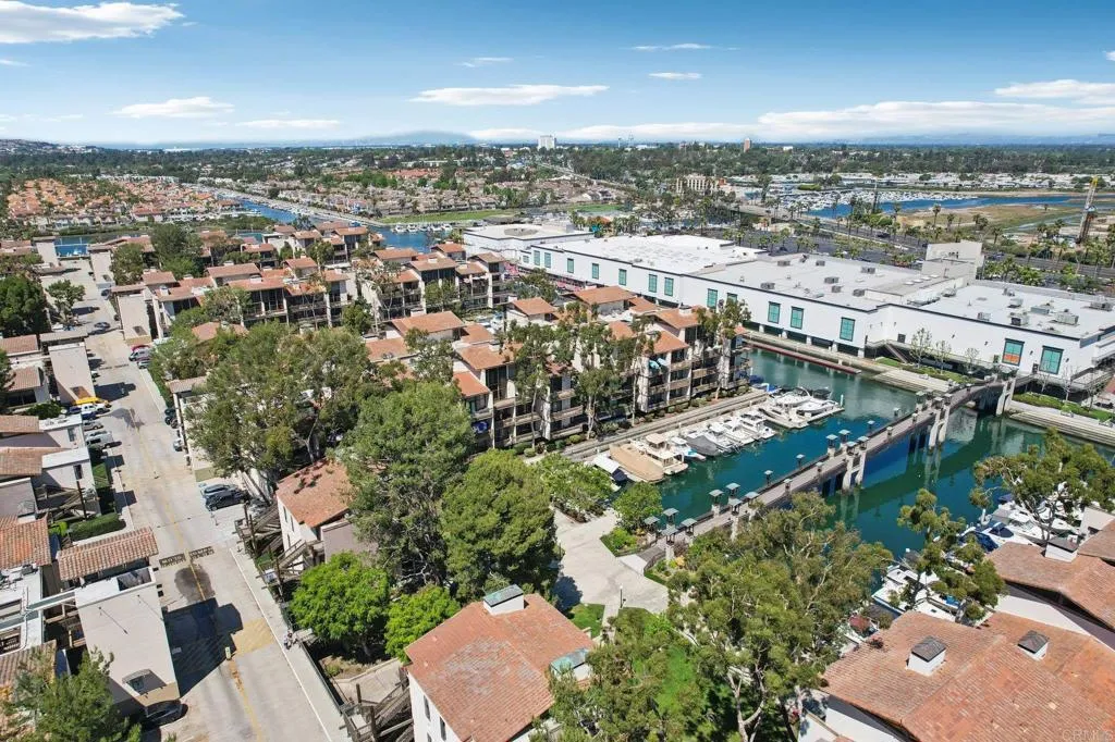 Additional image 117 of 7126 Marina Pacifica Drive N, Long Beach, CA 90803