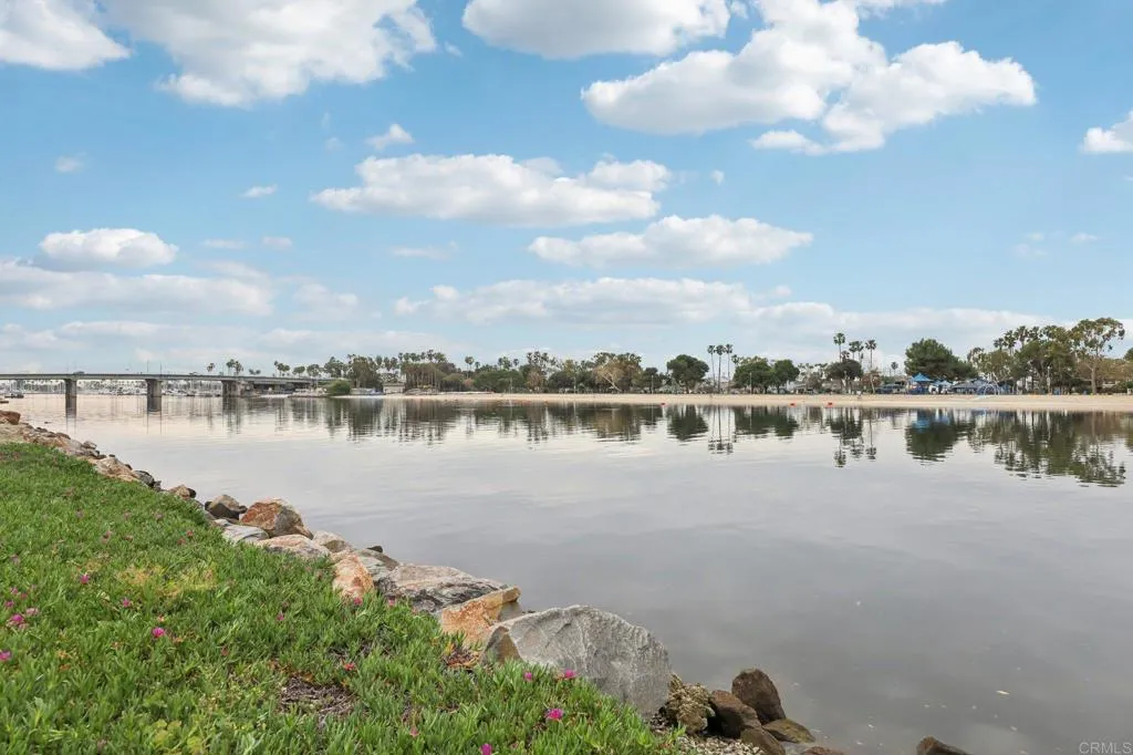 Additional image 125 of 7126 Marina Pacifica Drive N, Long Beach, CA 90803