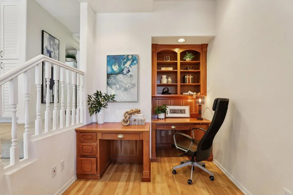 Additional image 25 of 7126 Marina Pacifica Drive N, Long Beach, CA 90803