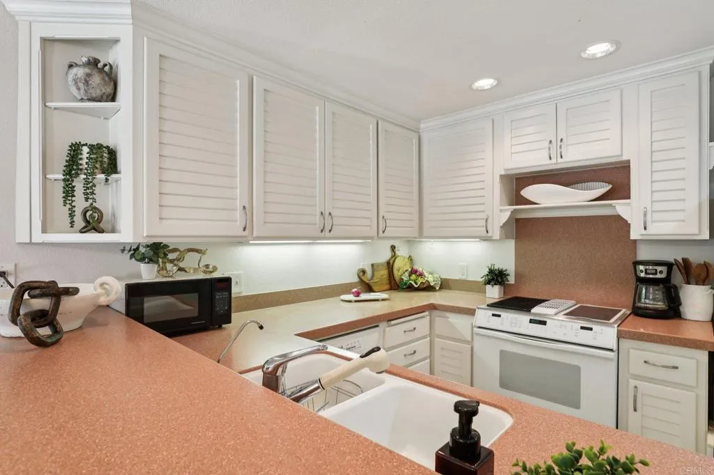 Additional image 16 of 7126 Marina Pacifica Drive N, Long Beach, CA 90803