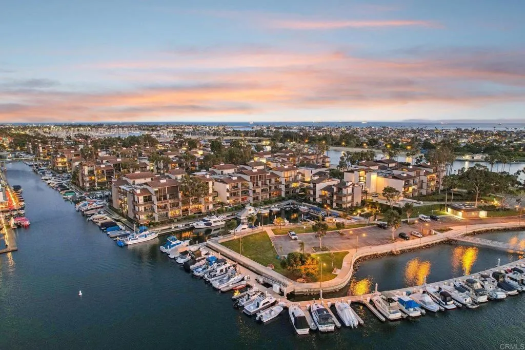 Additional image 133 of 7126 Marina Pacifica Drive N, Long Beach, CA 90803