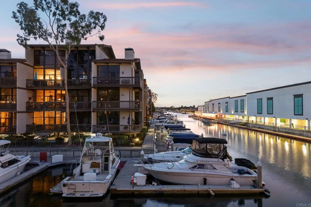 Additional image 55 of 7126 Marina Pacifica Drive N, Long Beach, CA 90803