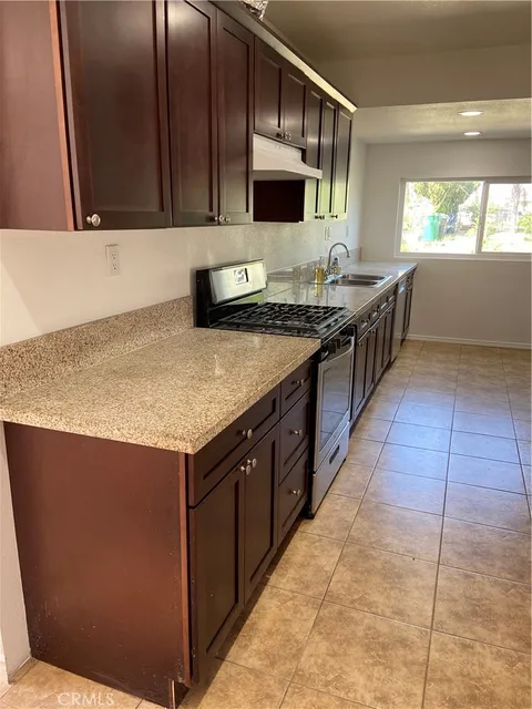 6594 Smith Avenue, Jurupa Valley, CA 91752 - MLS#: OC25051009
