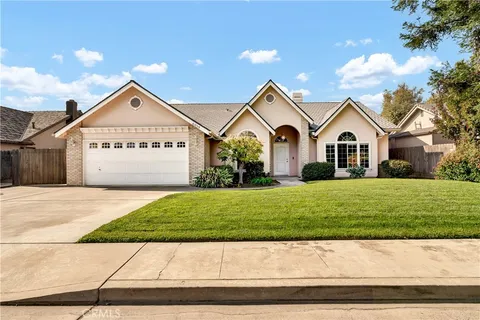 Property image for 6019 W Damsen Avenue, Visalia, CA 93291
