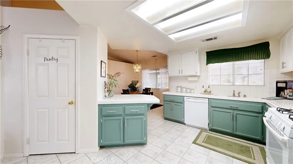 Additional image 34 of 15640 Lime St, Hesperia, CA 92345