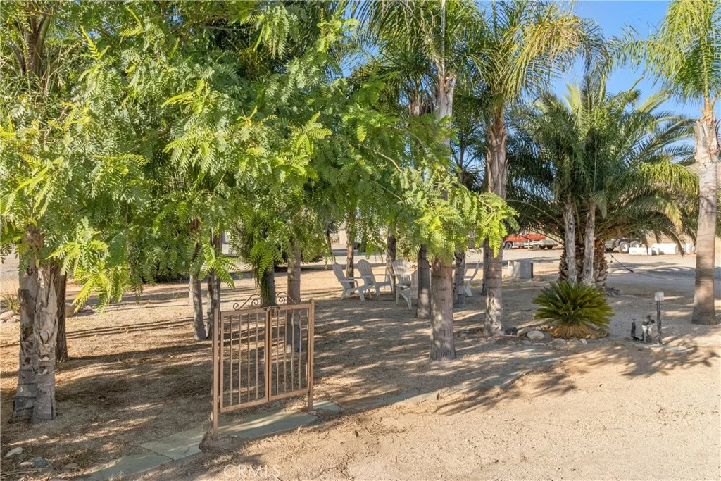 541 Foreston Dr, Palmdale, CA 93510