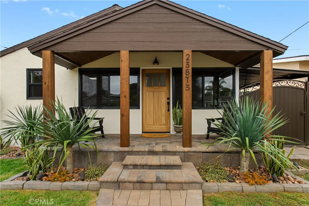 23813 Catskill Ave, Carson, CA 90745