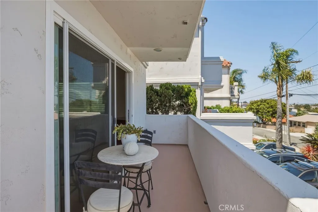 Additional image 88 of 1513 Wollacott St, Redondo Beach, CA 90278