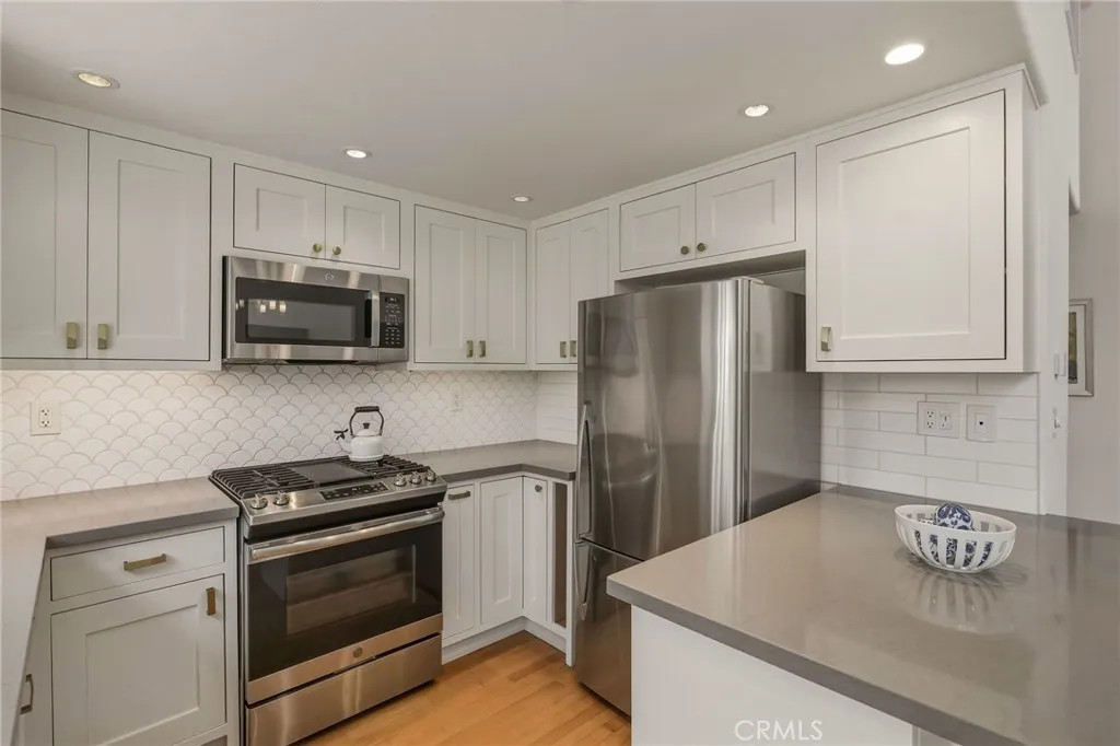 Additional image 17 of 1513 Wollacott St, Redondo Beach, CA 90278