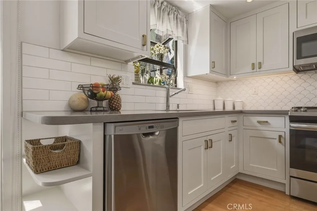 Additional image 70 of 1513 Wollacott St, Redondo Beach, CA 90278