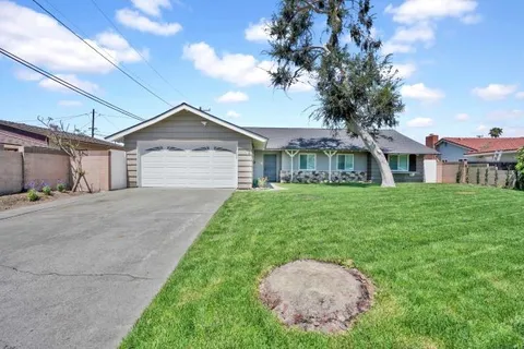 9651 Colony Street, Anaheim, CA MLS: OC25076540