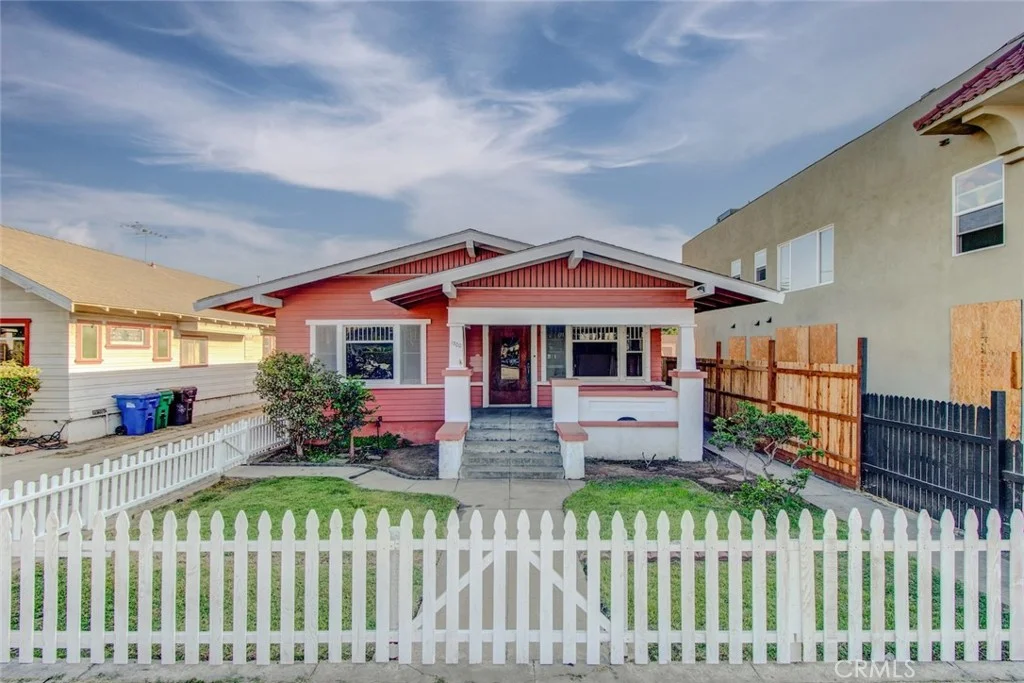 1700 E 7th St, Long Beach, CA 90813 photo 3