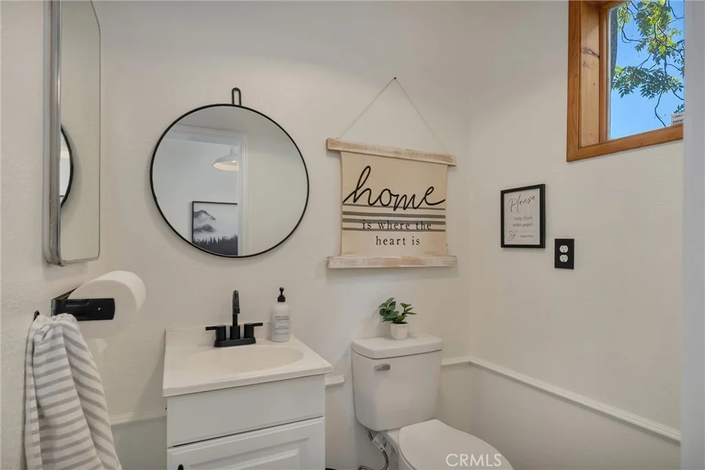 6294 Skyway, Paradise, CA 95969