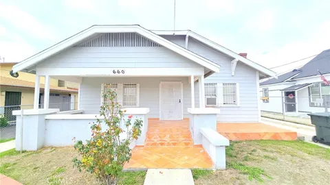 660 N Mountain View Avenue Unit A, San Bernardino, CA MLS: TR25033286