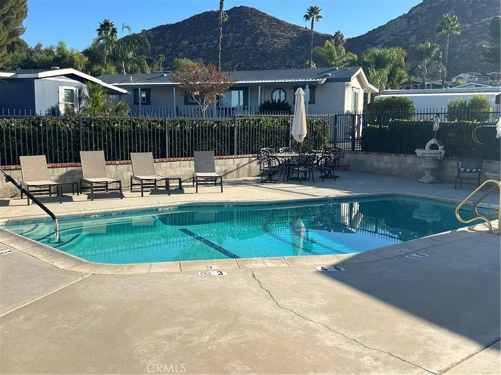 1700 S State St Unit 95, Hemet, CA 92543