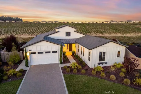 1335 Riley Lane, Nipomo, CA MLS: PI25073019