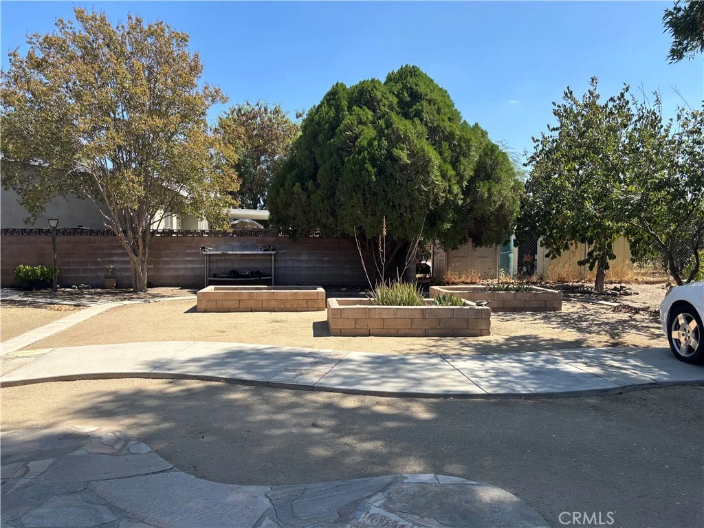 40425 Whittier Avenue, Hemet, CA 92544