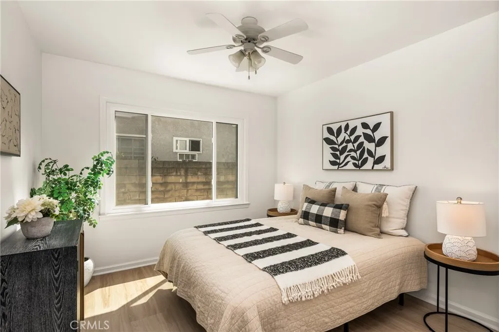 Additional image 32 of 1842 N Greenbrier Rd, Long Beach, CA 90815