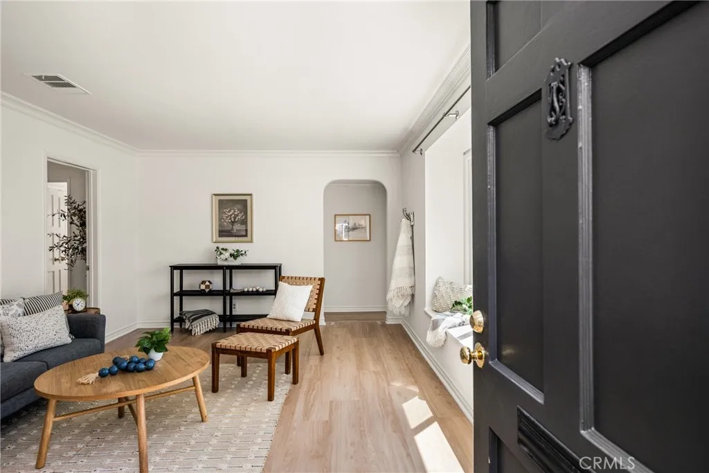 Additional image 10 of 1842 N Greenbrier Rd, Long Beach, CA 90815