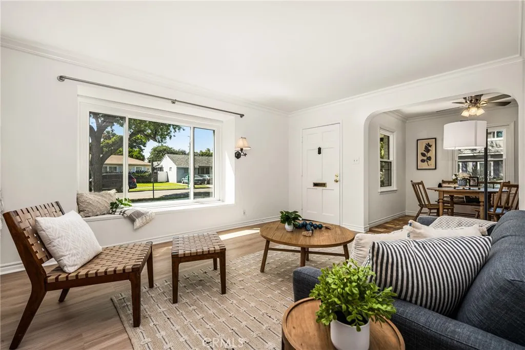 Additional image 17 of 1842 N Greenbrier Rd, Long Beach, CA 90815