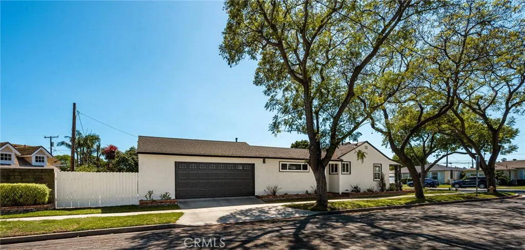 Additional image 53 of 1842 N Greenbrier Rd, Long Beach, CA 90815