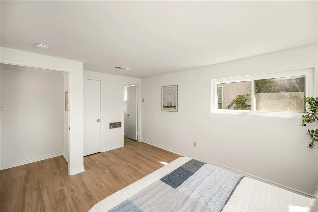 Additional image 34 of 1842 N Greenbrier Rd, Long Beach, CA 90815